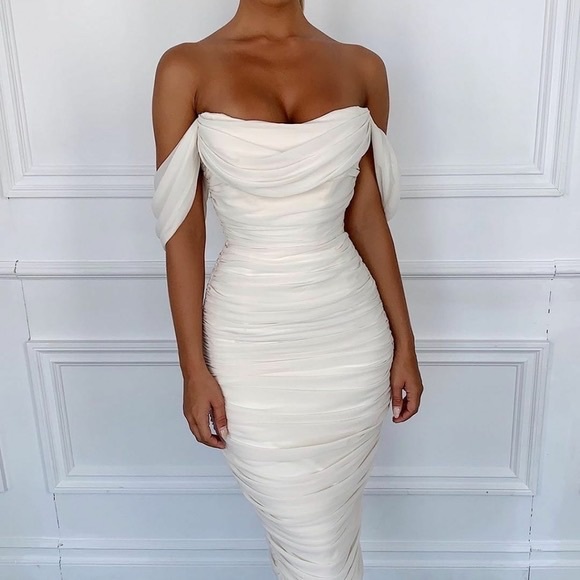 House of CB London Ivory Carlotta Dress - Picture 5 of 11